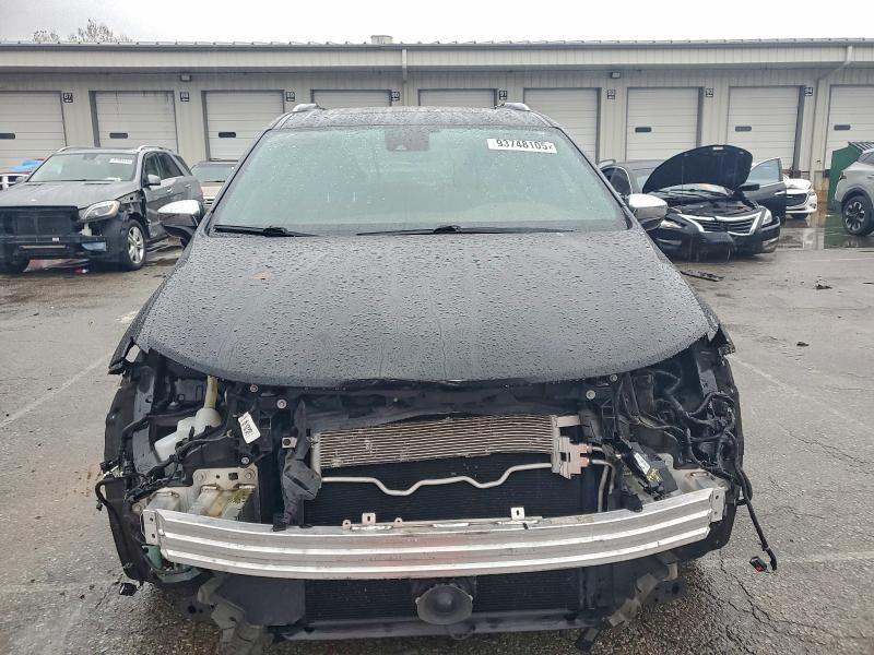 Photo 5 from auction – 2020 CHRYSLER PACIFICA L with VIN 2C4RC1GG5LR225032