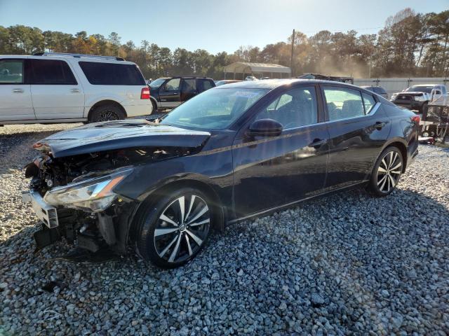 NISSAN ALTIMA SR 2019 with VIN 1N4BL4CV3KC170472 - Photo from auction