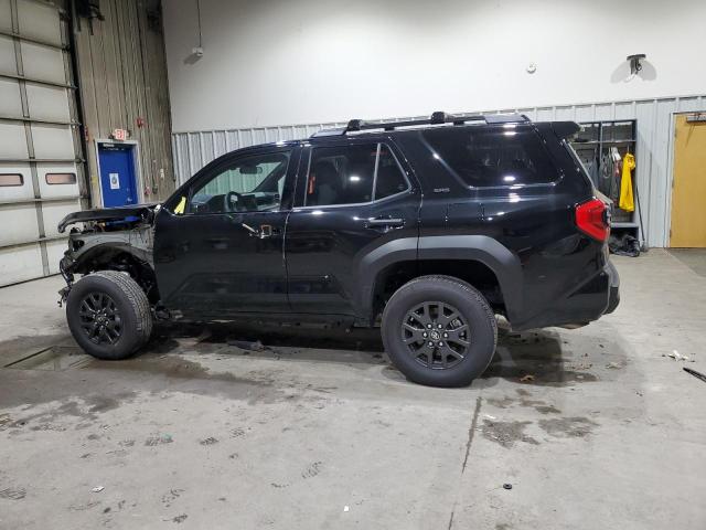 Photo 2 from auction – 2025 TOYOTA 4RUNNER SR with VIN JTEVA5BR2S5006797