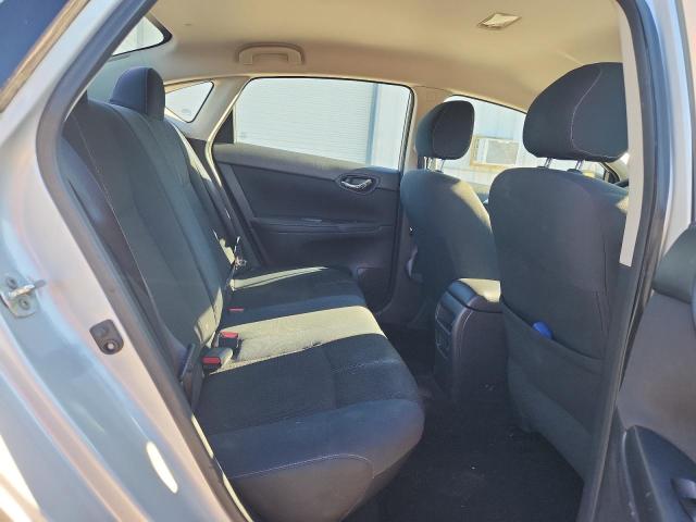 Photo 10 from auction – 2016 NISSAN SENTRA S with VIN 3N1AB7AP1GL681398