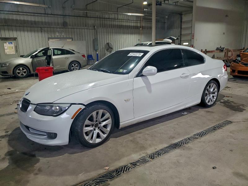 BMW 328 I SULE 2011 with VIN WBAKE5C52BE432199 - Photo from auction