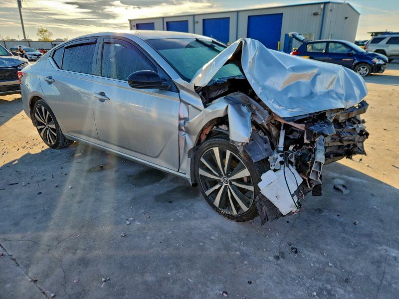 Photo 4 from auction – 2019 NISSAN ALTIMA SR with VIN 1N4BL4CV6KC110637