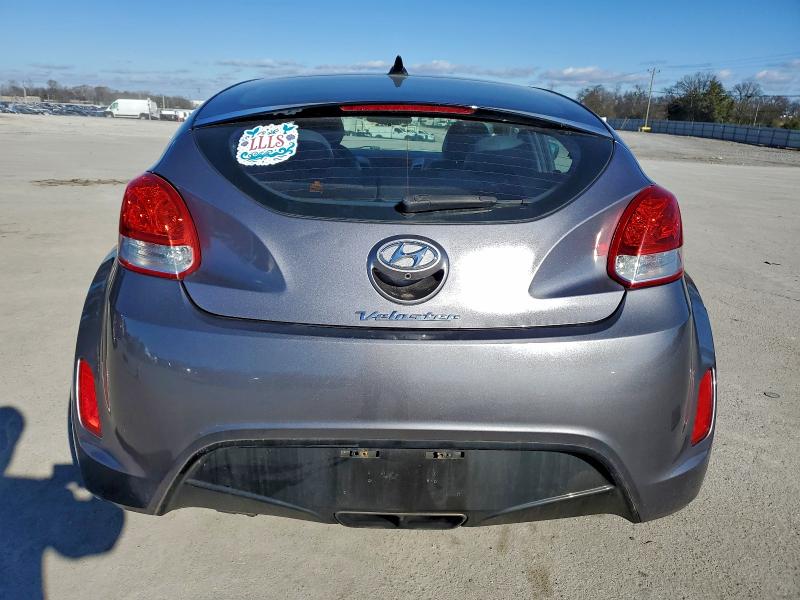 Photo 6 from auction – 2016 HYUNDAI VELOSTER with VIN KMHTC6AD8GU281293