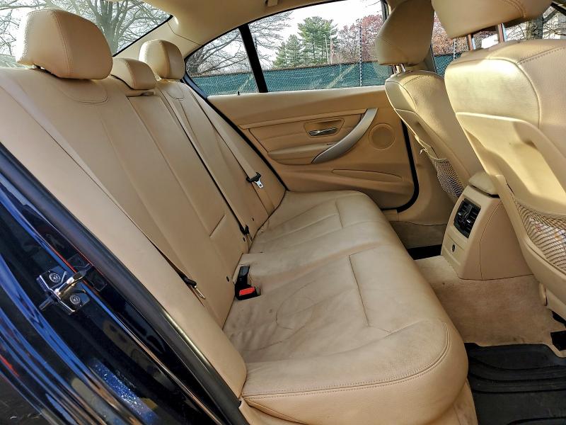 Photo 10 from auction – 2012 BMW 328 I with VIN WBA3A5C5XCF348031
