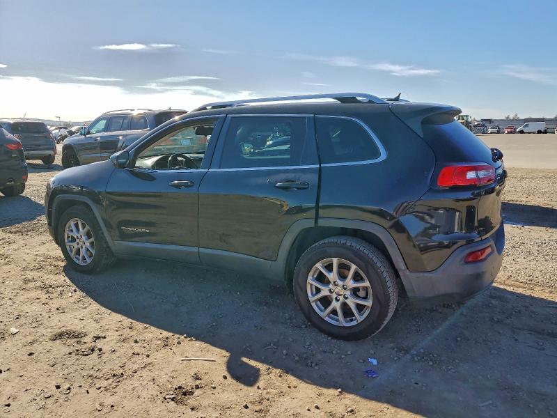 Photo 2 from auction – 2015 JEEP CHEROKEE with VIN 1C4PJLCB8FW683310