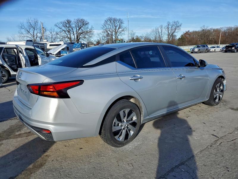 Photo 3 from auction – 2019 NISSAN ALTIMA S with VIN 1N4BL4BV8KN312076
