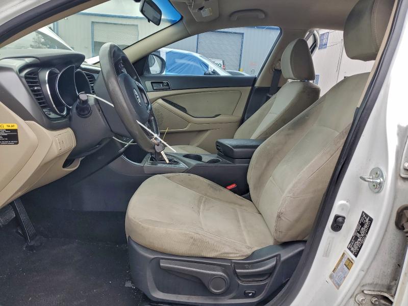 Photo 7 from auction – 2012 KIA OPTIMA LX with VIN 5XXGM4A79CG029229