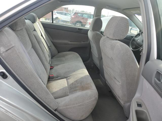 Photo 10 from auction – 2002 TOYOTA CAMRY LE with VIN 4T1BE32KX2U541302