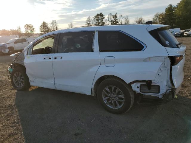 Photo 2 from auction – 2021 TOYOTA SIENNA LE with VIN 5TDKRKEC7MS009133