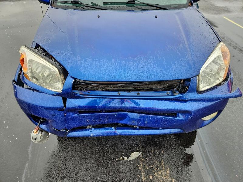 Photo 11 from auction – 2005 TOYOTA RAV4 with VIN JTEHD20V950037873