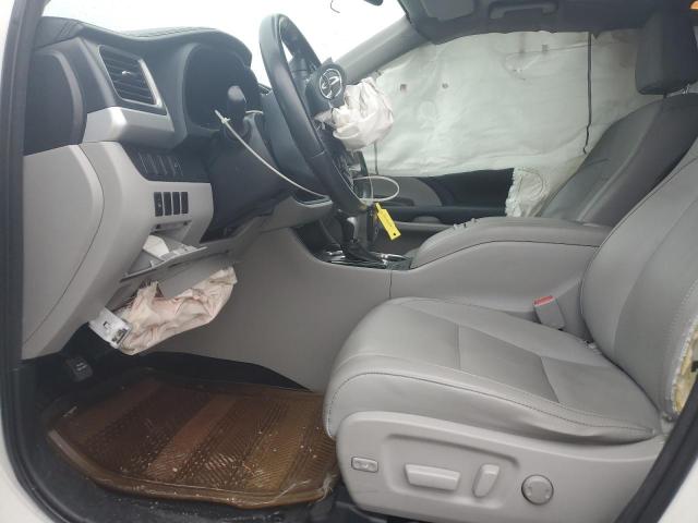 Photo 7 from auction – 2014 TOYOTA HIGHLANDER with VIN 5TDJKRFH2ES021579