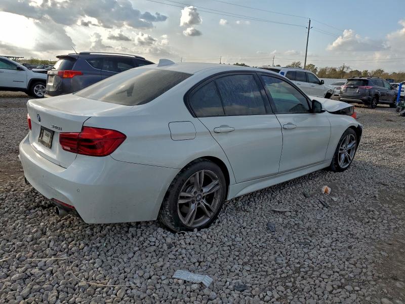 صورة رقم 3 من المزاد - 2016 BMW 340 I مع VIN WBA8B3G53GNT92384