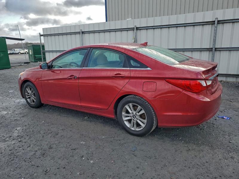 Photo 2 from auction – 2013 HYUNDAI SONATA GLS with VIN 5NPEB4AC5DH757534