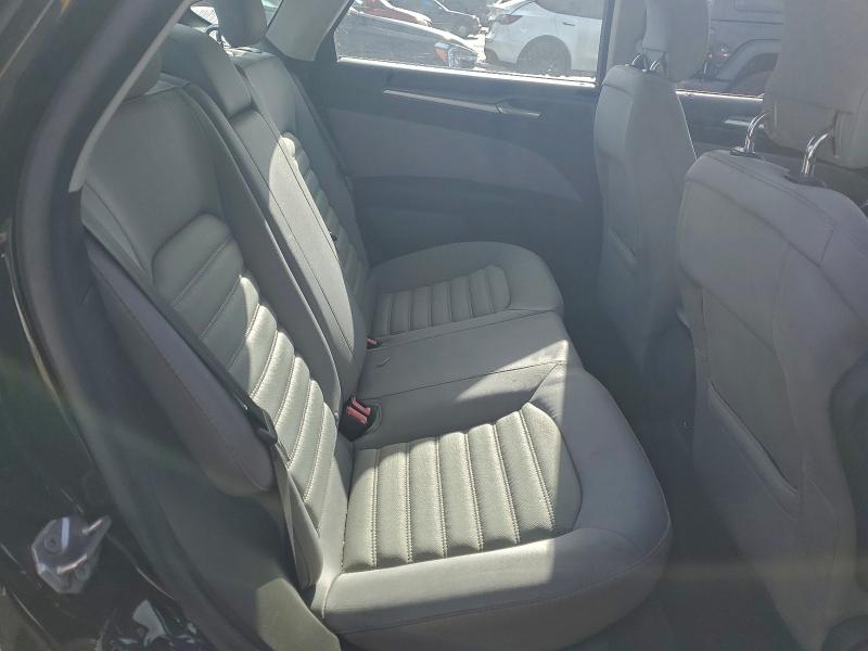 Photo 10 from auction – 2014 FORD FUSION S with VIN 3FA6P0G76ER367894
