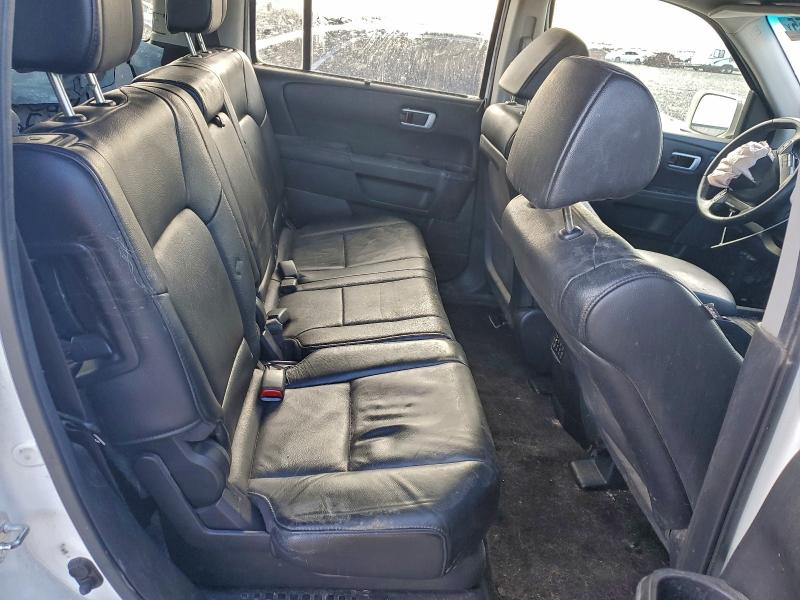 Photo 11 from auction – 2012 HONDA PILOT TOUR with VIN 5FNYF4H90CB057672