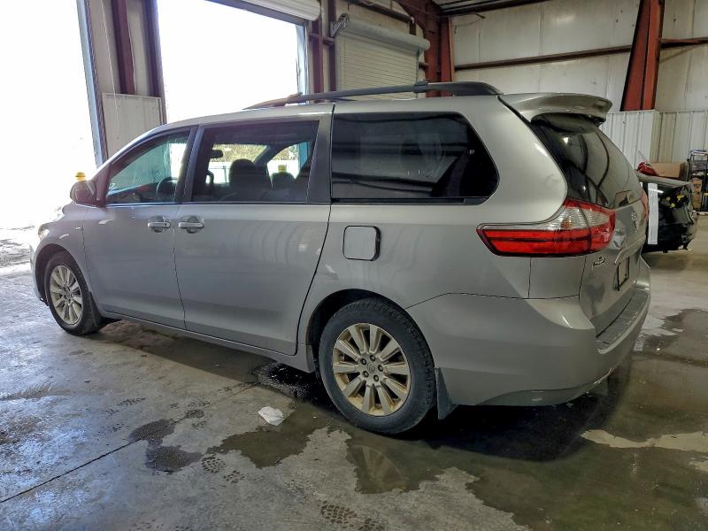 Photo 2 from auction – 2016 TOYOTA SIENNA LE with VIN 5TDJK3DC6GS138072