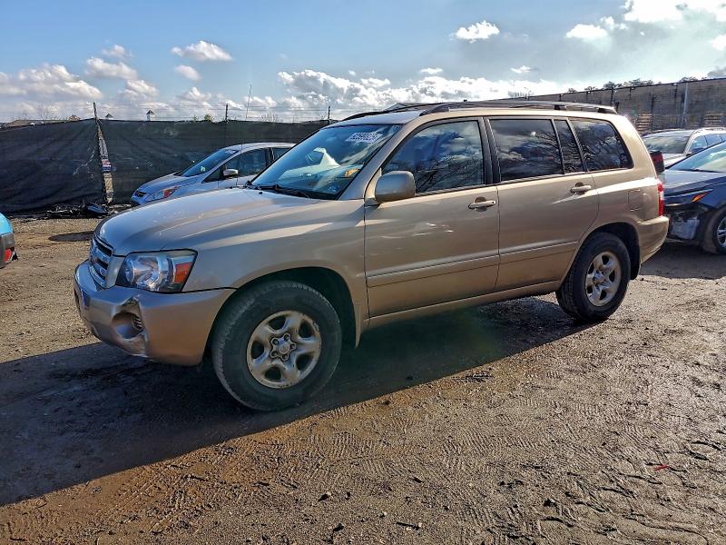 TOYOTA HIGHLANDER 2005 с VIN JTEGD21A050108658 - Фото с аукциона