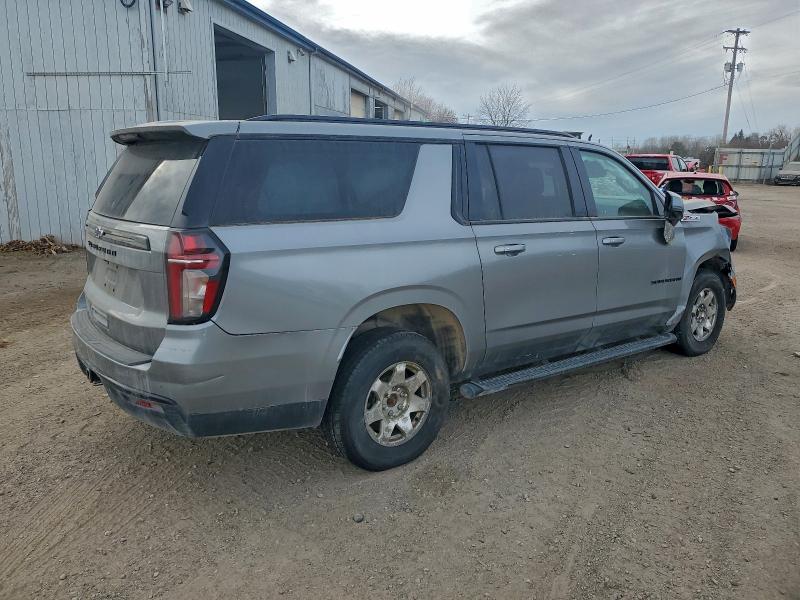 Photo 3 from auction – 2024 CHEVROLET SUBURBAN K with VIN 1GNSKDKD2RR219259