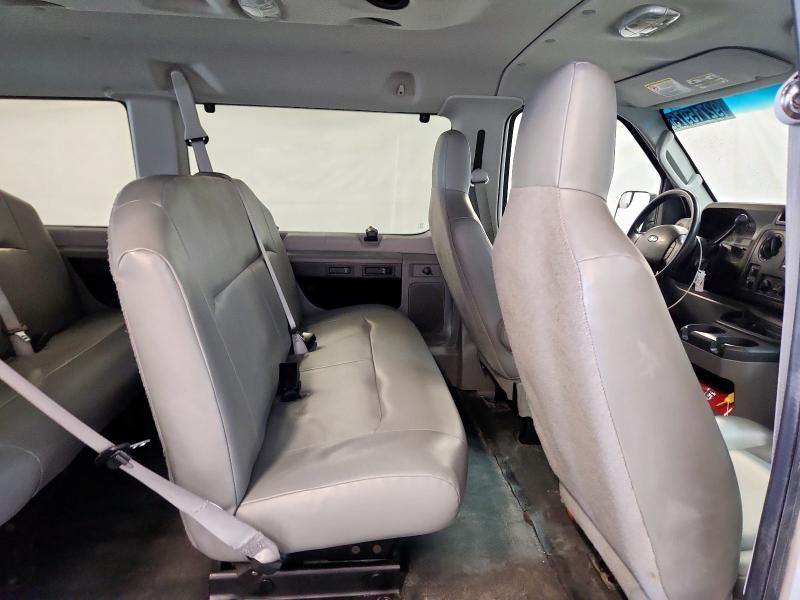 Photo 11 from auction – 2013 FORD ECONOLINE with VIN 1FBNE3BL7DDA48842