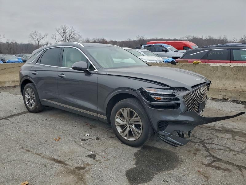 Photo 4 from auction – 2022 GENESIS GV70 BASE with VIN KMUMADTB5NU069279