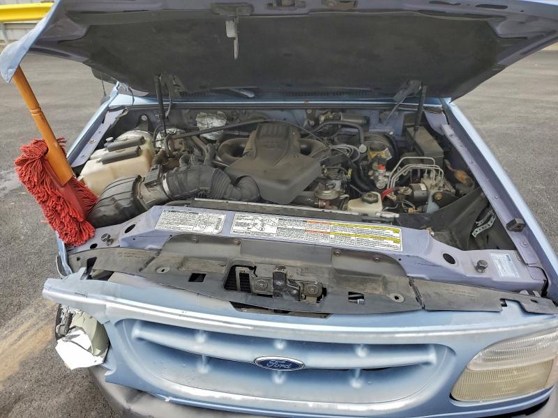 Photo 12 from auction – 1998 FORD EXPLORER with VIN 1FMYU22E8WUC17465