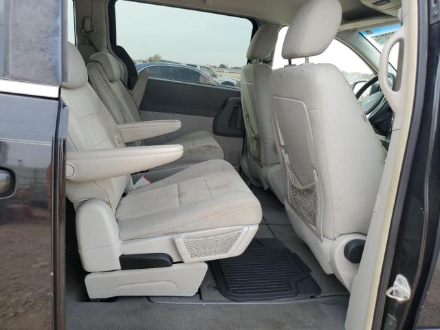 Photo 11 from auction – 2009 CHRYSLER TOWN & COU with VIN 2A8HR44E79R567176