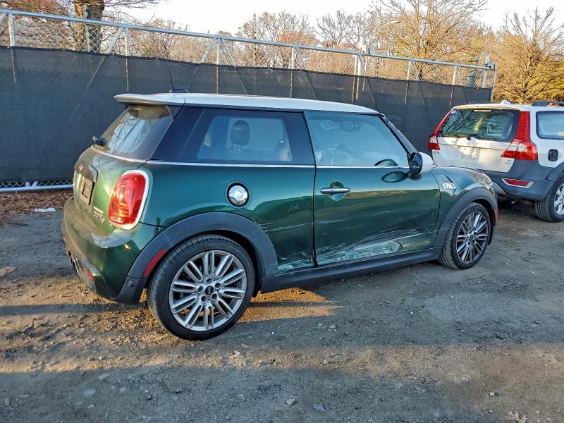 Photo 3 from auction – 2016 MINI COOPER S with VIN WMWXP7C58G2A43929