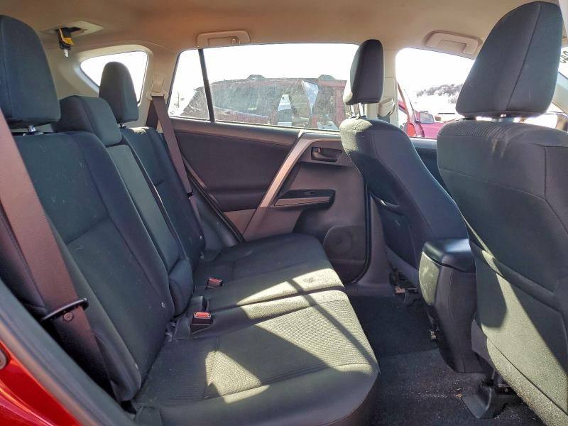 Photo 11 from auction – 2018 TOYOTA RAV4 with VIN 2T3ZFREV0JW448301