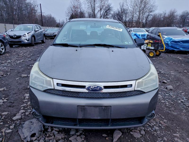Photo 5 from auction – 2011 FORD FOCUS SE with VIN 1FAHP3FN7BW132035