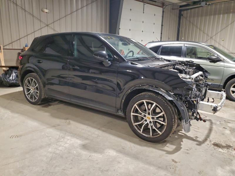 Photo 4 from auction – 2019 PORSCHE CAYENNE S with VIN WP1AB2AY2KDA60628