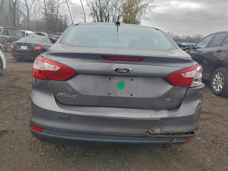 Photo 6 from auction – 2014 FORD FOCUS SE with VIN 1FADP3F23EL215035