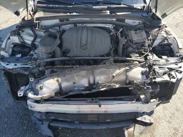 Photo 11 from auction – 2019 PORSCHE MACAN with VIN WP1AA2A51KLB00213