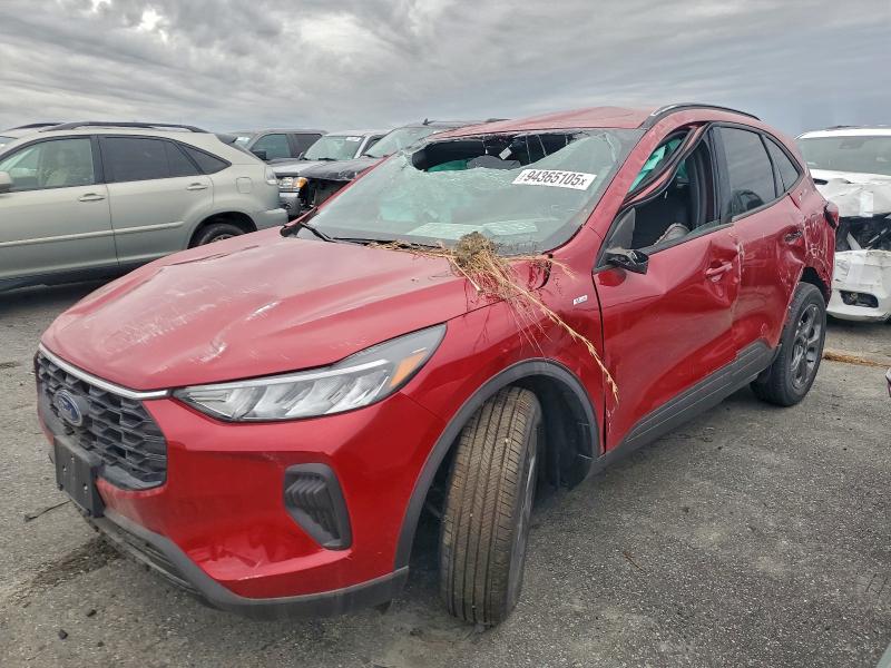 FORD ESCAPE ST 2025 مع رقم تعريف المركبة 1FMCU9MNXSUB36722 - صورة من المزاد