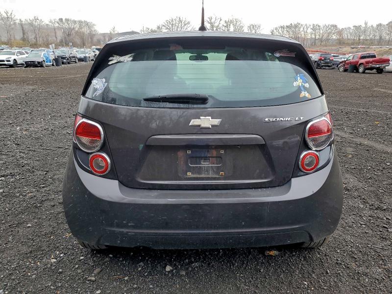 Photo 6 from auction – 2014 CHEVROLET SONIC LT with VIN 1G1JC6SG8E4233786