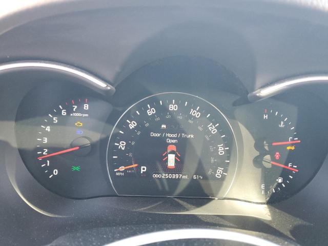 Photo 9 from auction – 2015 KIA SORENTO EX with VIN 5XYKU4A70FG609799