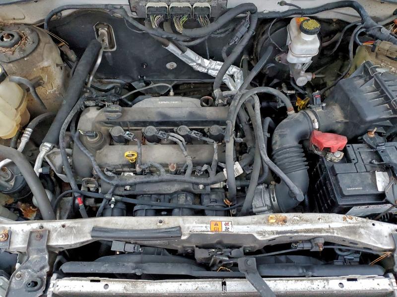 Photo 12 from auction – 2010 FORD ESCAPE XLT with VIN 1FMCU0D73AKC12210