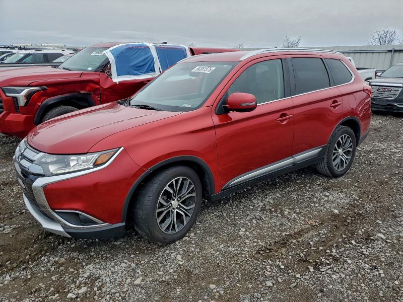 MITSUBISHI OUTLANDER 2018 with VIN JA4AD3A30JZ047488 - Photo from auction