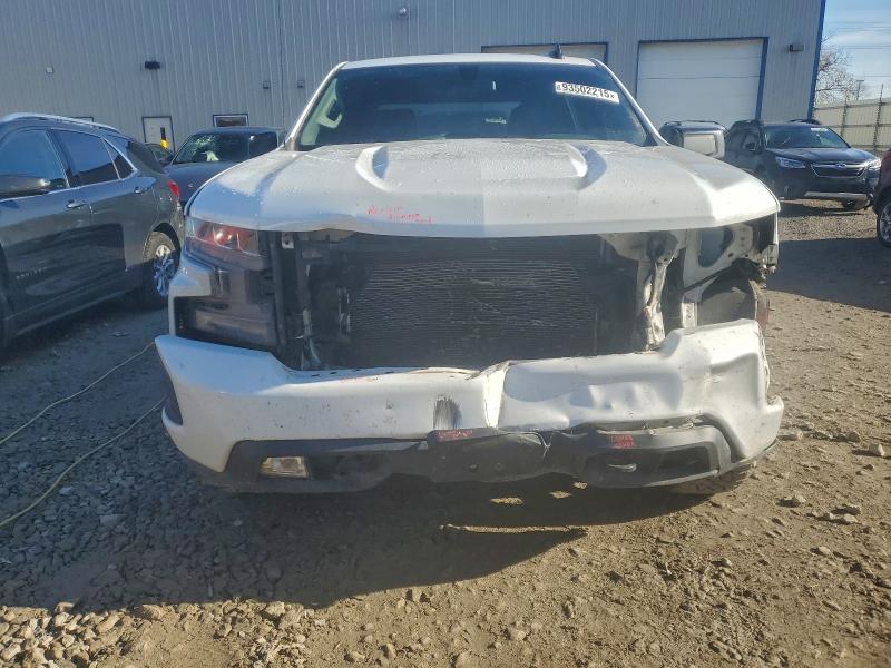 Photo 5 from auction – 2022 CHEVROLET SILVERADO with VIN 1GCUYEED2NZ223355