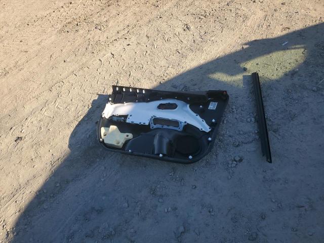 Photo 12 from auction – 2021 TOYOTA PRIUS SPEC with VIN JTDKAMFUXM3147664