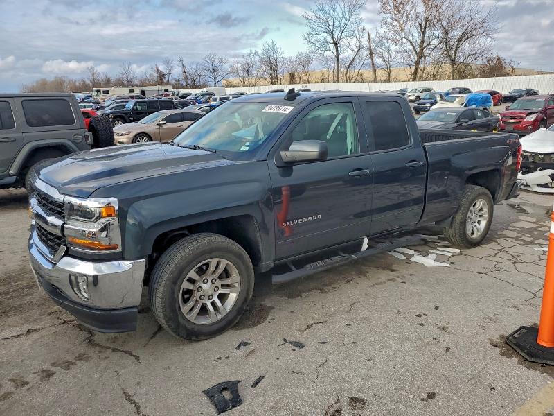 CHEVROLET SILVERADO 2017 with VIN 1GCVKREC3HZ314868 - Photo from auction