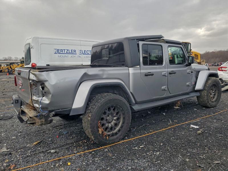 Photo 3 from auction – 2021 JEEP GLADIATOR with VIN 1C6HJTFGXML522782