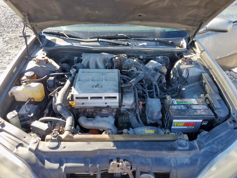 Photo 11 from auction – 1998 LEXUS ES 300 with VIN JT8BF28G6W5030330