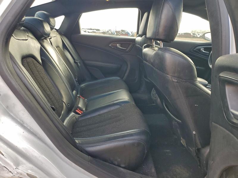 Photo 10 from auction – 2015 CHRYSLER 200 S with VIN 1C3CCCBB3FN753879