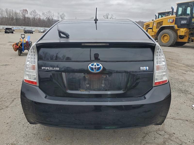 Photo 6 from auction – 2011 TOYOTA PRIUS with VIN JTDKN3DU2B0281178