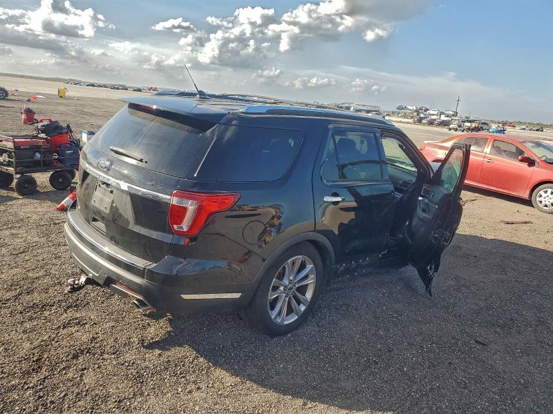 Photo 3 from auction – 2018 FORD EXPLORER L with VIN 1FM5K7F86JGC81344