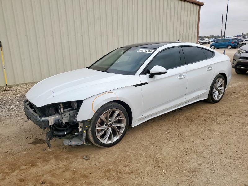 AUDI A5 PREMIUM 2022 with VIN WAUABCF50NA014675 - Photo from auction
