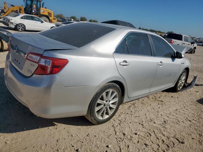 Photo 3 from auction – 2012 TOYOTA CAMRY HYBR with VIN 4T1BD1FK7CU005023