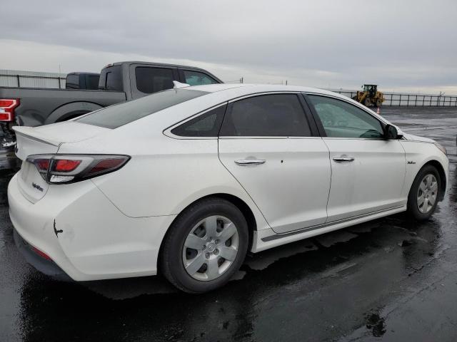Photo 3 from auction – 2016 HYUNDAI SONATA HYB with VIN KMHE24L18GA015003