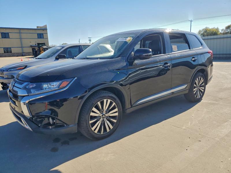 MITSUBISHI OUTLANDER 2019 with VIN JA4AD3A33KZ033781 - Photo from auction