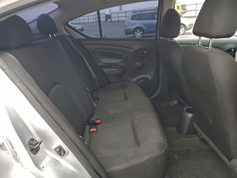 Photo 10 from auction – 2019 NISSAN VERSA S with VIN 3N1CN7AP8KL815428